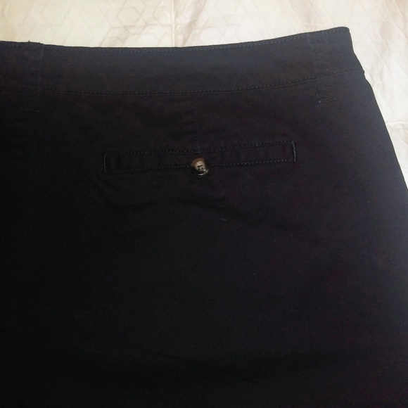 A.N.A. A New Approach Mid rise Twill Bermuda Short - Picture 6 of 6